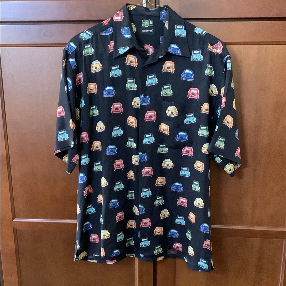 Men’s Navy 100% Silk Casual Button Down Short Sleeved Shirt with Car Print